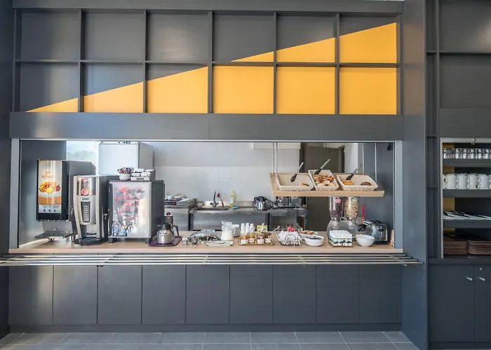 B&B HOTEL Grenoble Centre Verlaine